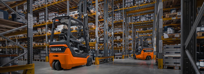 Electric forklifts